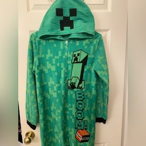 Boys Minecraft Creeper onesie